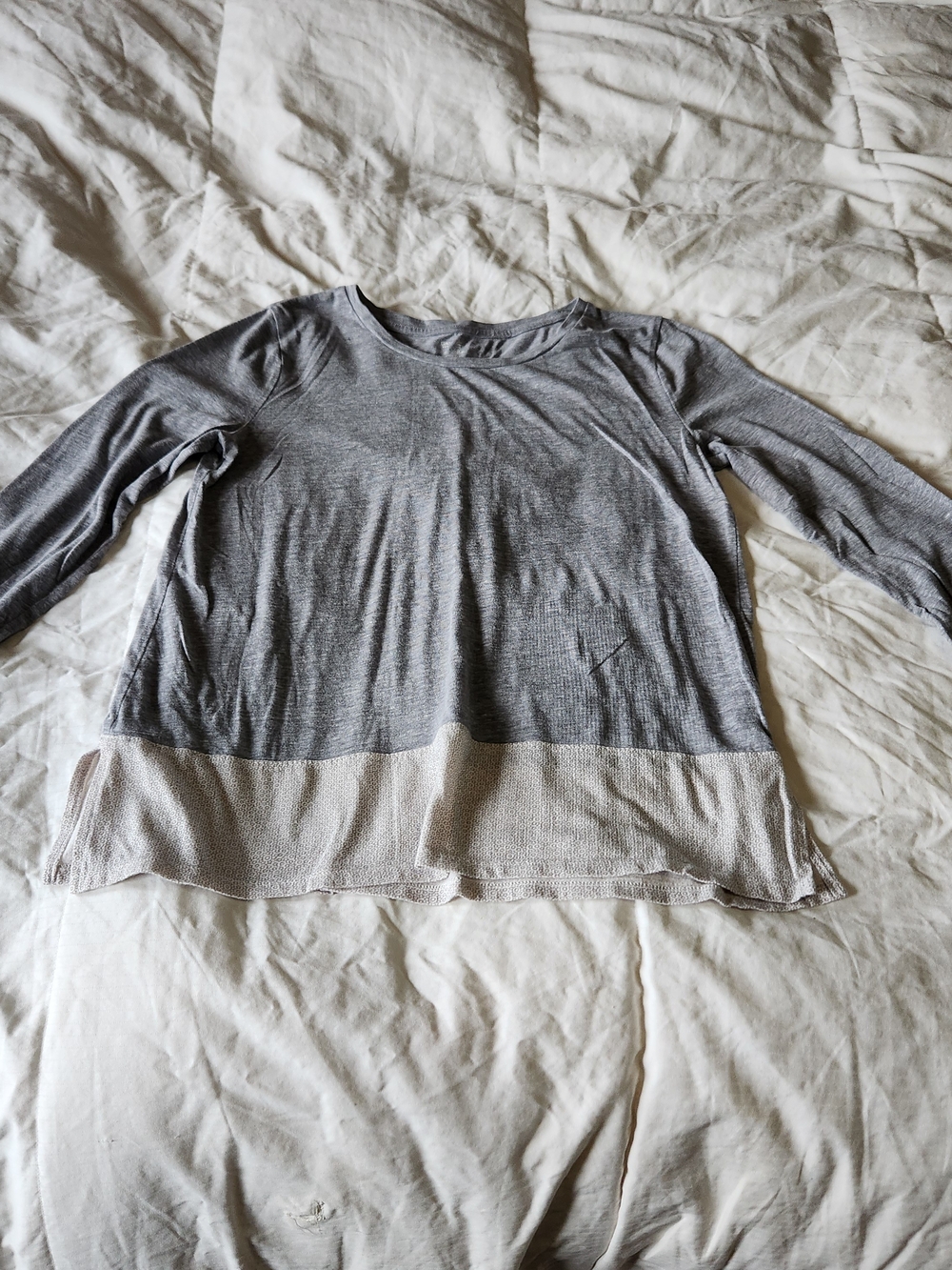 GAP Two-Tone Long Sleeve Crewneck Top in Gray and Light Beige